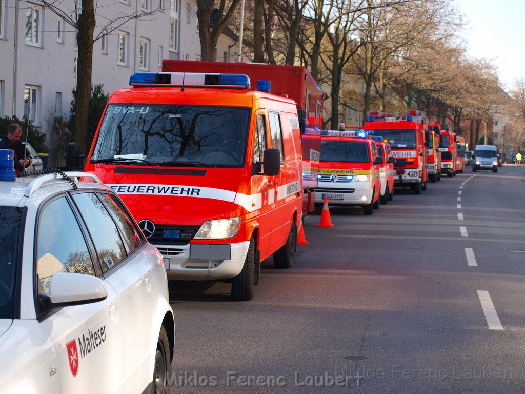 Gasaustritt Koeln Uni Klinik P132.JPG